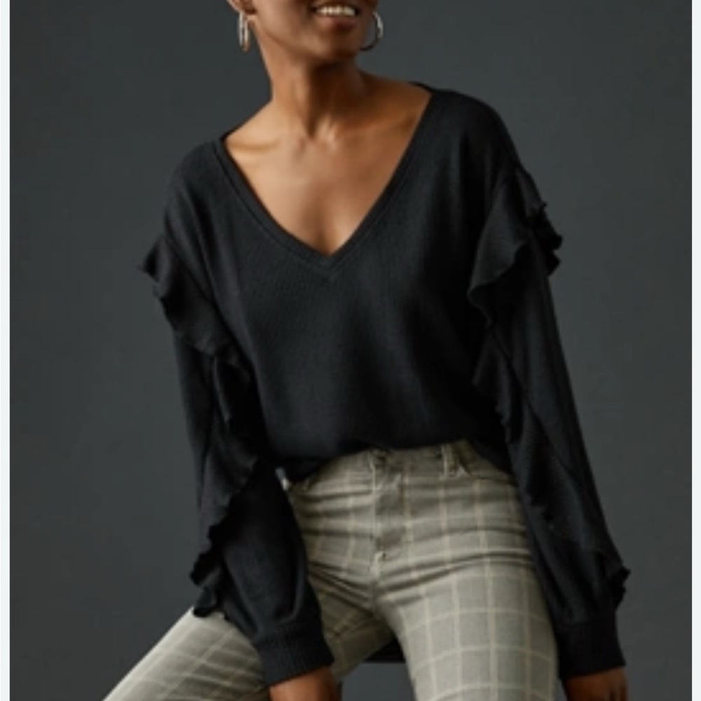 Anthropology Pilcro ruffled V-neck waffle knit top